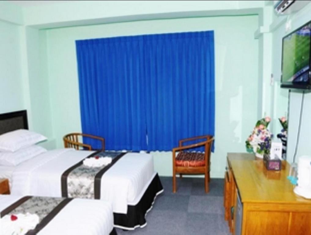 Hotel Bo Bo Min Rangoon Buitenkant foto