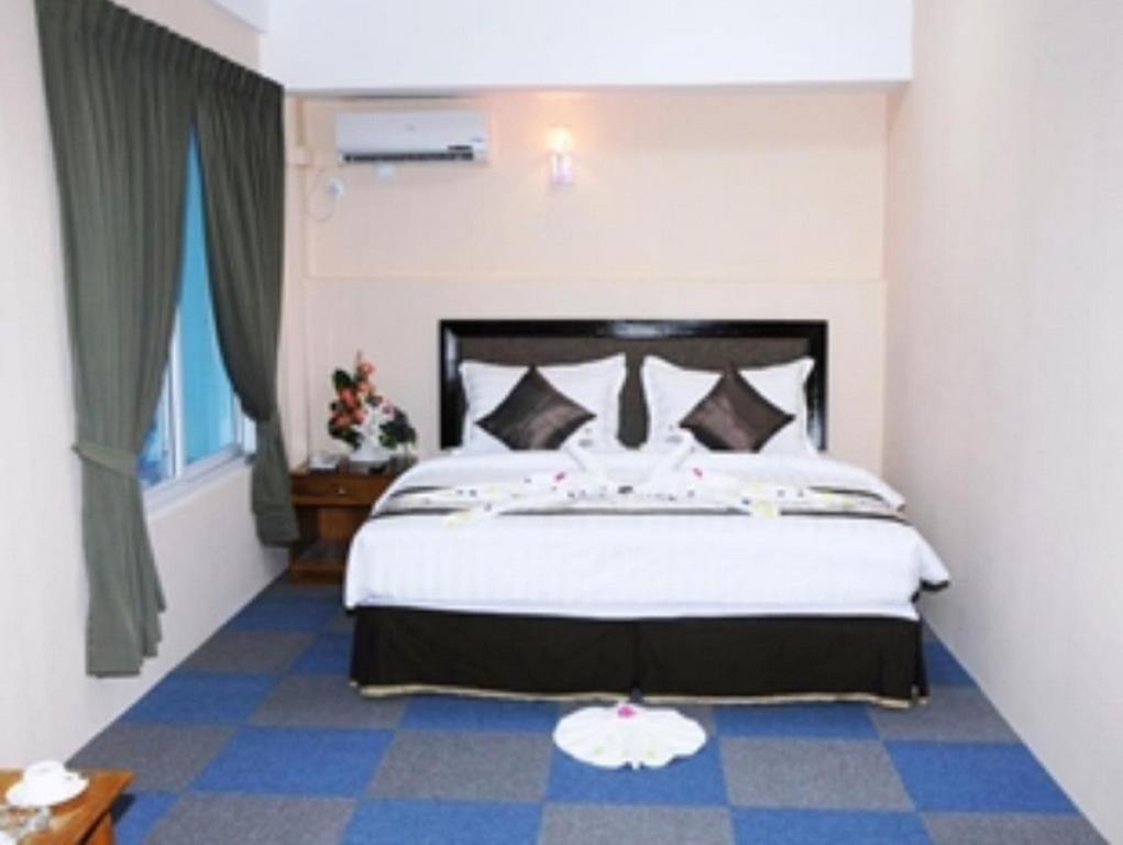 Hotel Bo Bo Min Rangoon Buitenkant foto